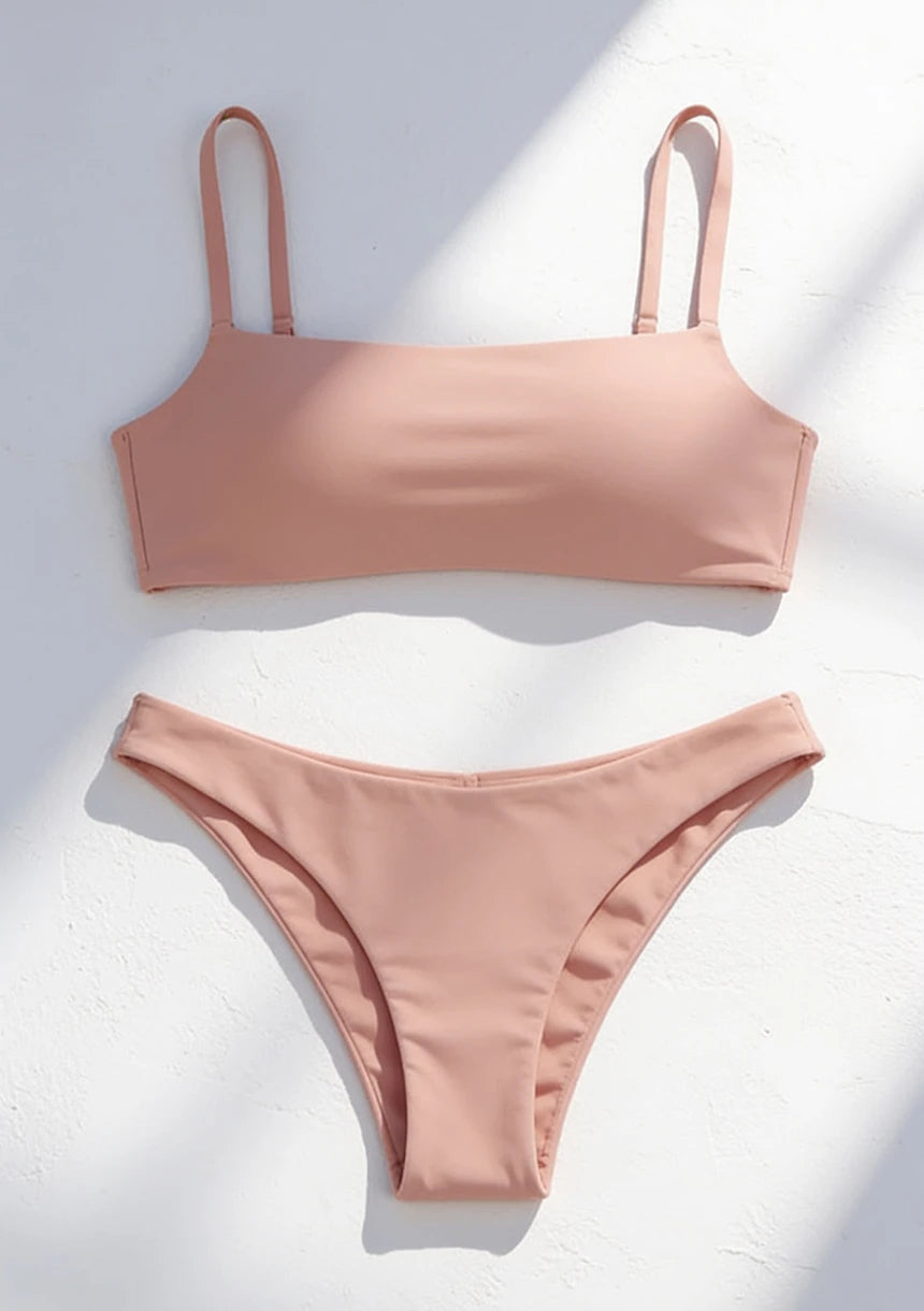Dwuczęściowy strój kąpielowy bikini w formie topu