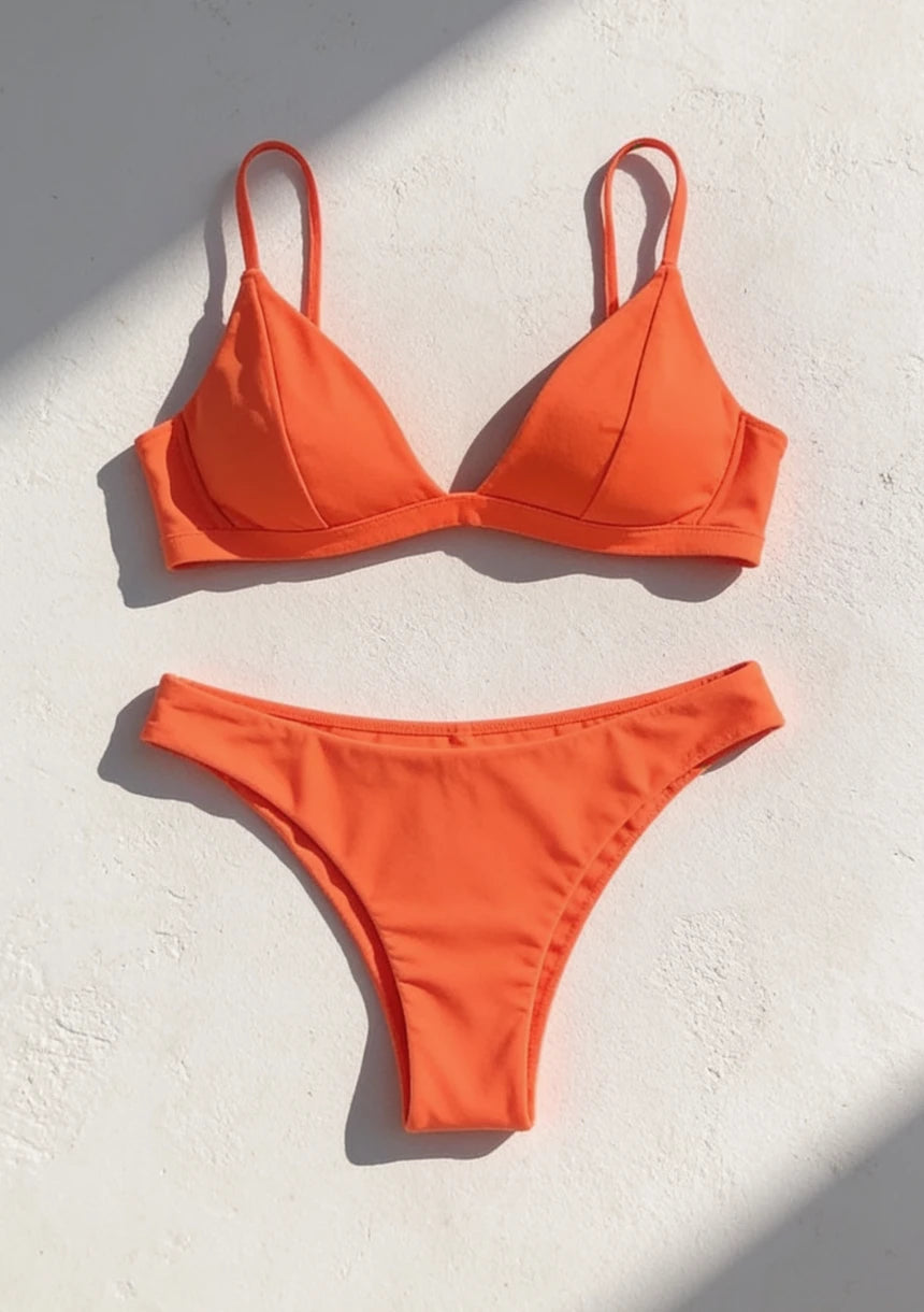 Gładki dwuczęściowy strój kąpielowy bikini w jednolitym kolorze