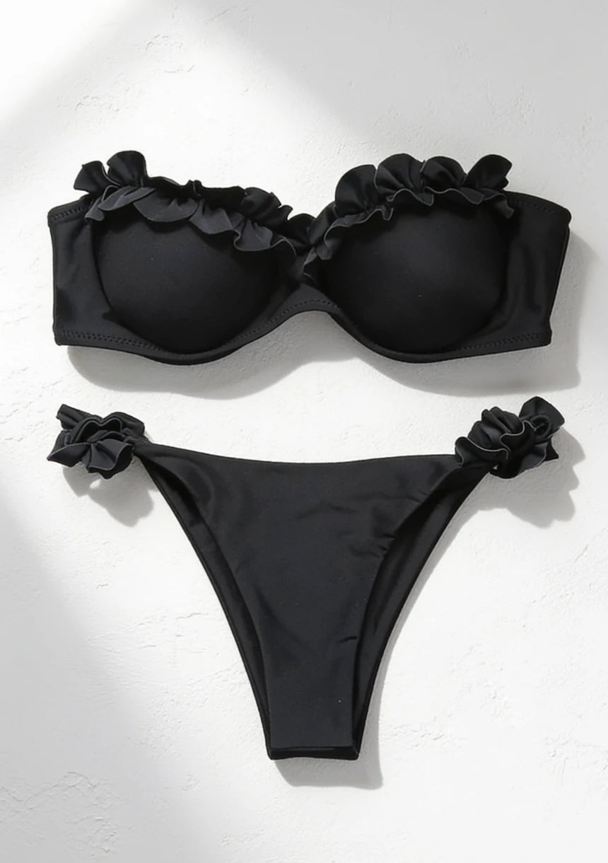 Dwuczęściowy strój kąpielowy bikini z ozdobną falbanką