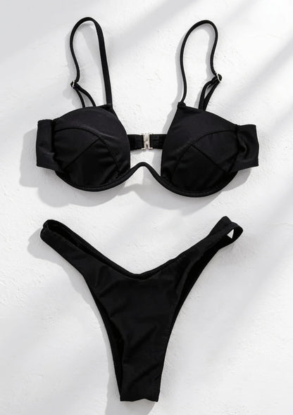 Dwuczęściowy strój kąpielowy bikini z biustonoszem typu plunge
