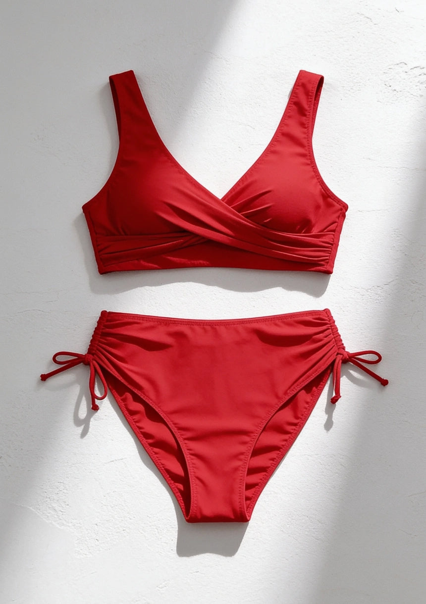 Dwuczęściowy strój kąpielowy bikini z kopertowym biustonoszem